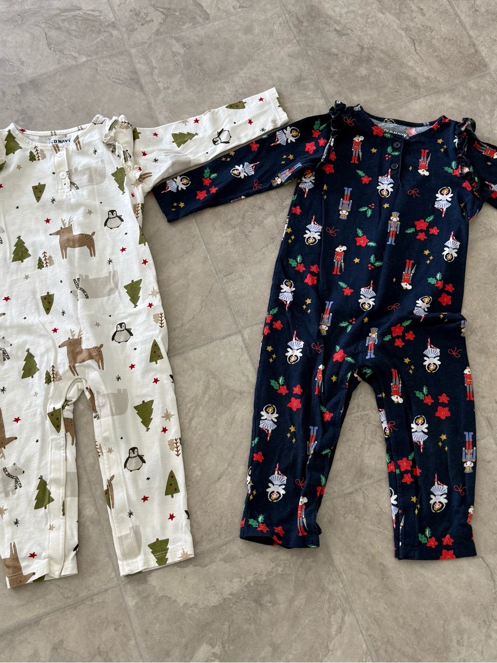 Old Navy Girl Christmas Holiday Print Sleep Onesies- size 18-24 M